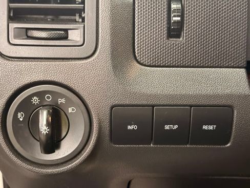 Used 2012 Ford Escape XLT AWD/4WD image 12