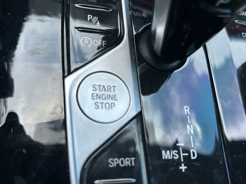 Used 2020 BMW X7 xDrive40i w/ Premium Package AWD/4WD image 56