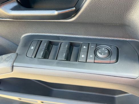 New 2025 Toyota Tacoma SR5 image 30