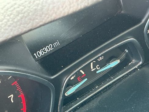 Used 2018 Ford Escape SEL AWD/4WD image 9