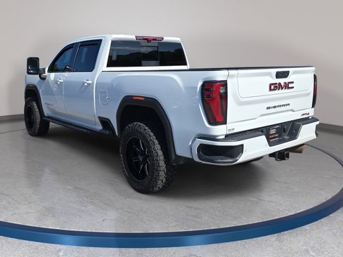 Used 2024 GMC Sierra 2500 AT4 w/ AT4 Premium Plus Package AWD/4WD image 7