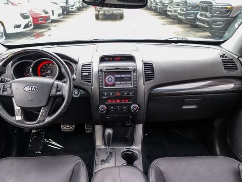 Used 2012 Kia Sorento SX FWD image 12