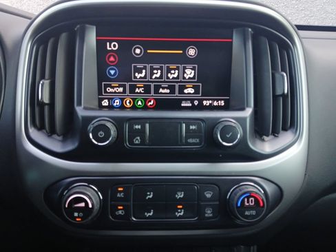 Used 2022 Chevrolet Colorado ZR2 AWD/4WD image 4