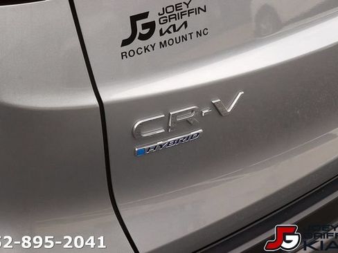 Used 2024 Honda CR-V Sport Touring image 11