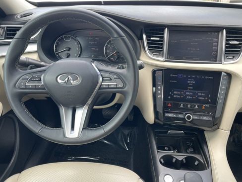 Used 2019 INFINITI QX50 Essential w/ Premium Audio Package FWD image 15