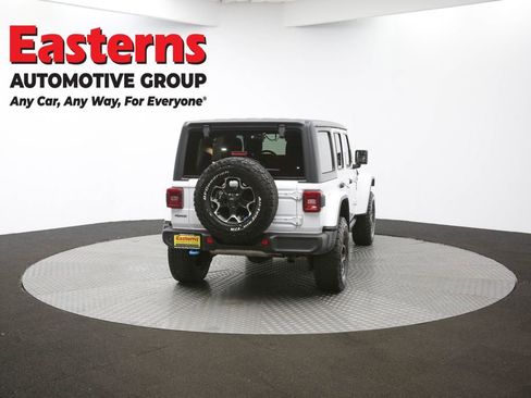 Used 2022 Jeep Wrangler Unlimited Rubicon 4xe w/ Cold Weather Group AWD/4WD image 39