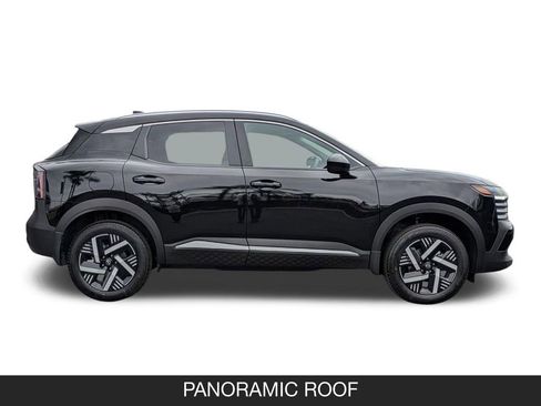 New 2026 Nissan Kicks SV w/ SV Premium Package FWD image 6