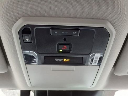 Used 2022 Toyota Tundra SR5 image 33