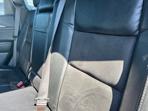 Used 2022 Jeep Grand Cherokee Laredo X RWD image 39