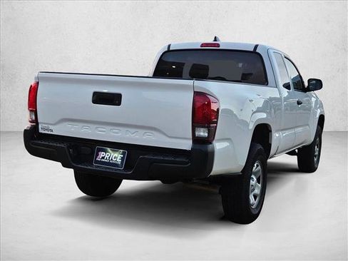 Used 2021 Toyota Tacoma SR image 6