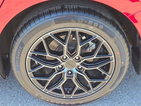 Used 2023 Honda Accord EX image 11