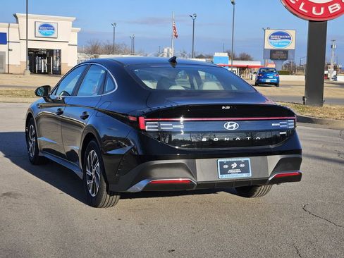 New 2026 Hyundai Sonata Blue FWD image 5