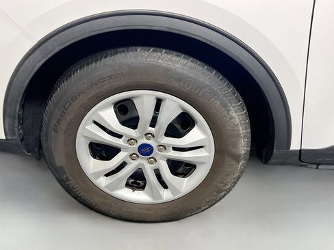 Used 2022 Ford Escape S image 13