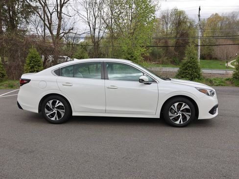 Used 2022 Subaru Legacy Premium AWD/4WD image 8