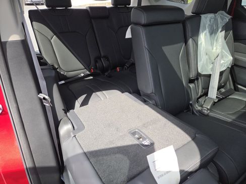 New 2026 Honda Pilot image 21