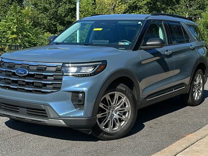 Used 2025 Ford Explorer Active w/ Active Comfort Package