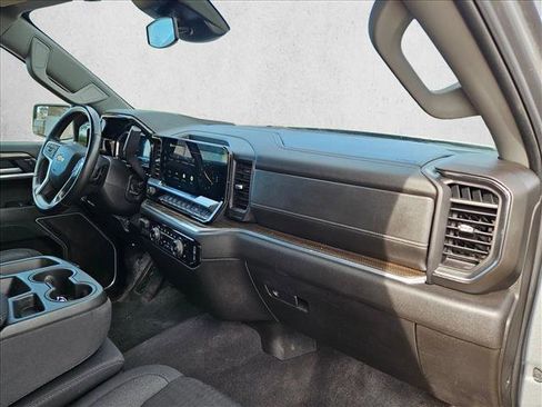 Used 2025 Chevrolet Silverado 1500 LT image 21