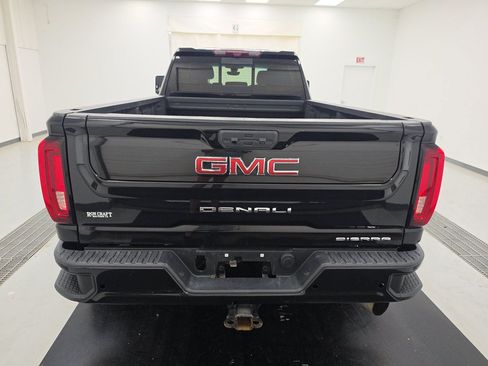Used 2023 GMC Sierra 3500 Denali w/ Denali Ultimate Package AWD/4WD image 5