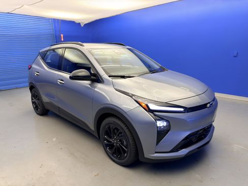 New 2027 Chevrolet Bolt RS FWD image 2