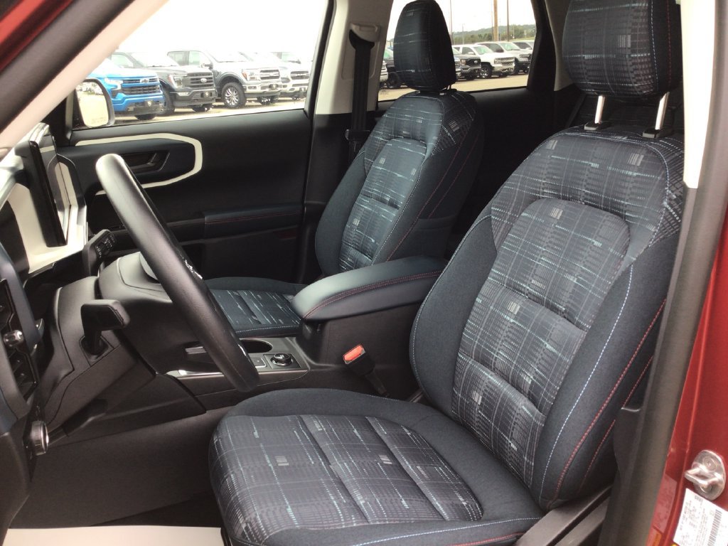 Used 2025 Ford Bronco Sport Heritage AWD/4WD image 10