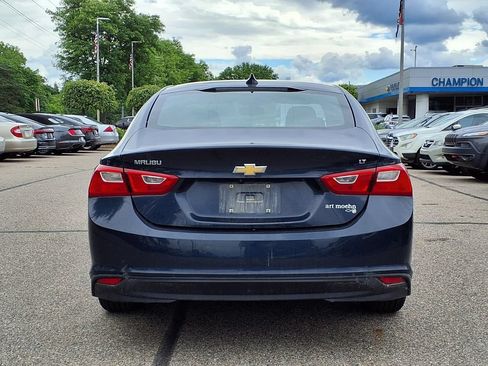 Used 2016 Chevrolet Malibu LT FWD image 5