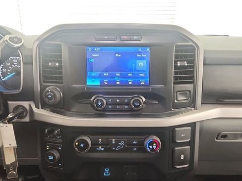 Used 2022 Ford F150 XLT w/ Trailer Tow Package image 13