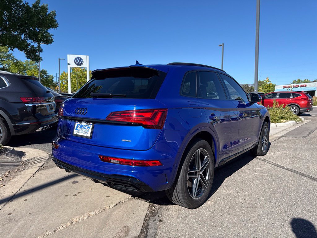 Used 2024 Audi Q5 e Prestige AWD/4WD image 5