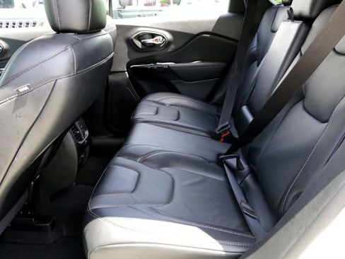 Used 2023 Jeep Cherokee Altitude Lux AWD/4WD image 24