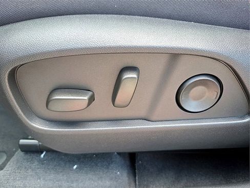 New 2026 Chevrolet Equinox RS w/ Convenience Package III image 18