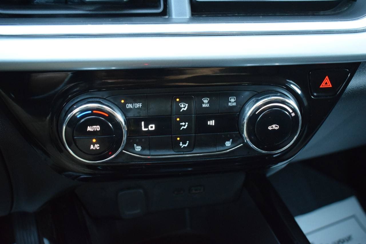 Used 2026 Chevrolet Trax LT w/ LT Convenience Package FWD image 27