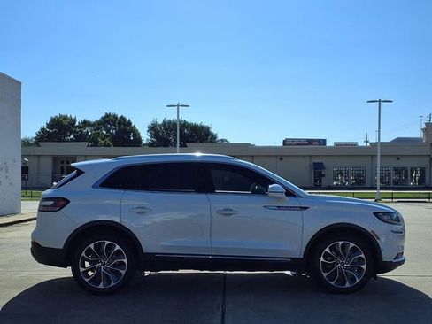 Certified 2023 Lincoln Nautilus Reserve FWD image 21