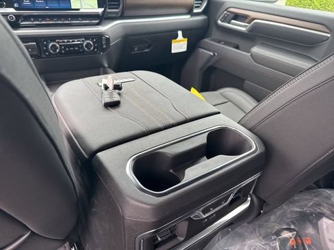 New 2026 Chevrolet Silverado 2500 High Country w/ Midnight Edition AWD/4WD image 33