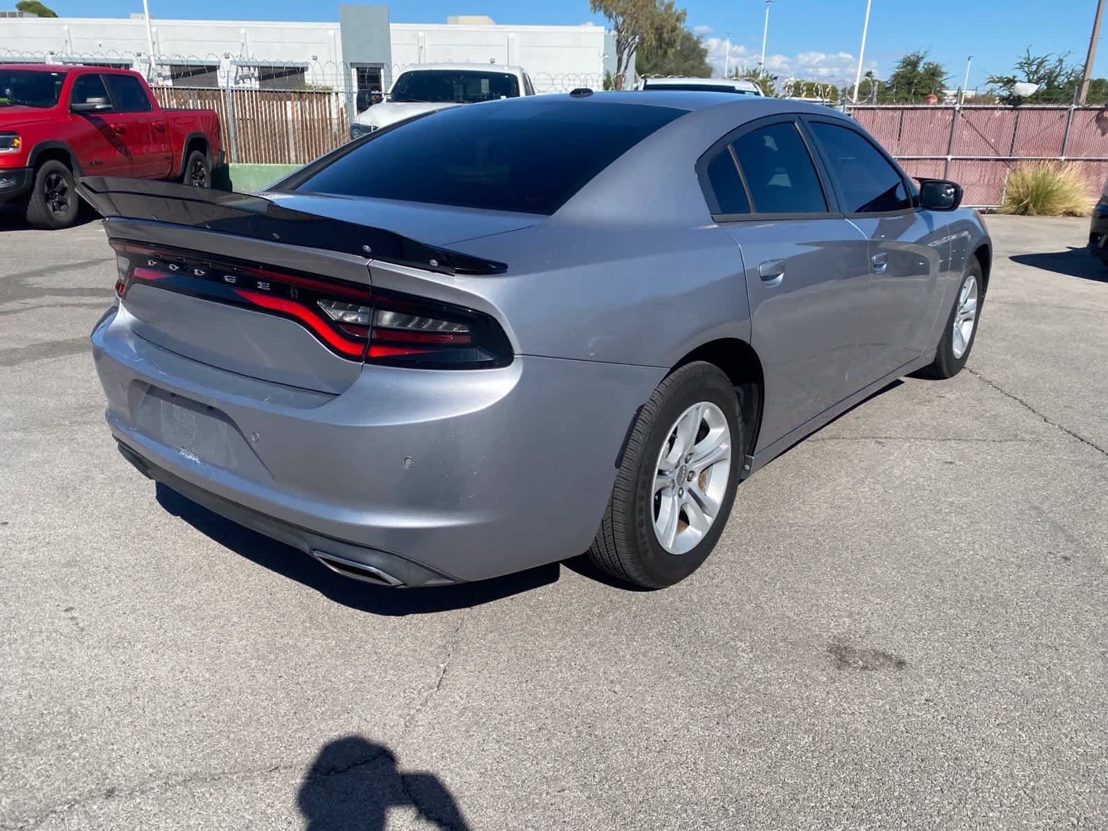 Used 2015 Dodge Charger SE w/ Popular Equipment Group RWD image 6