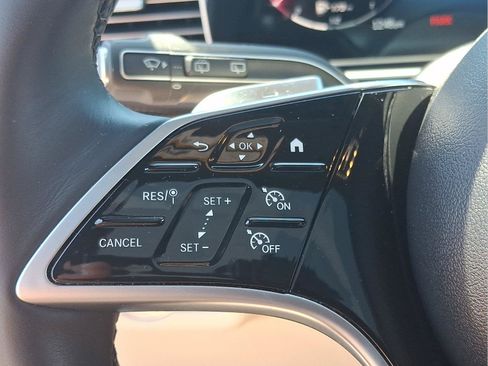 Used 2024 Mercedes-Benz GLE 450 4MATIC image 20