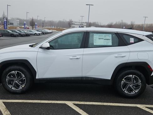 New 2026 Hyundai Tucson Blue SE AWD/4WD image 4