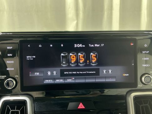 Used 2021 Kia Sorento SX image 18