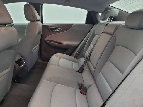 Used 2022 Chevrolet Malibu LT FWD image 18
