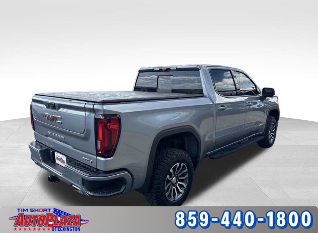 Used 2023 GMC Sierra 1500 AT4 w/ AT4 Premium Package AWD/4WD image 5