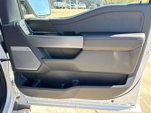 New 2025 Ford F150 Lariat w/ Equipment Group 501A Mid image 16