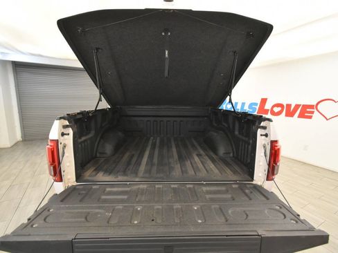 Used 2016 Ford F150 Lariat w/ Equipment Group 502A Luxury AWD/4WD image 22