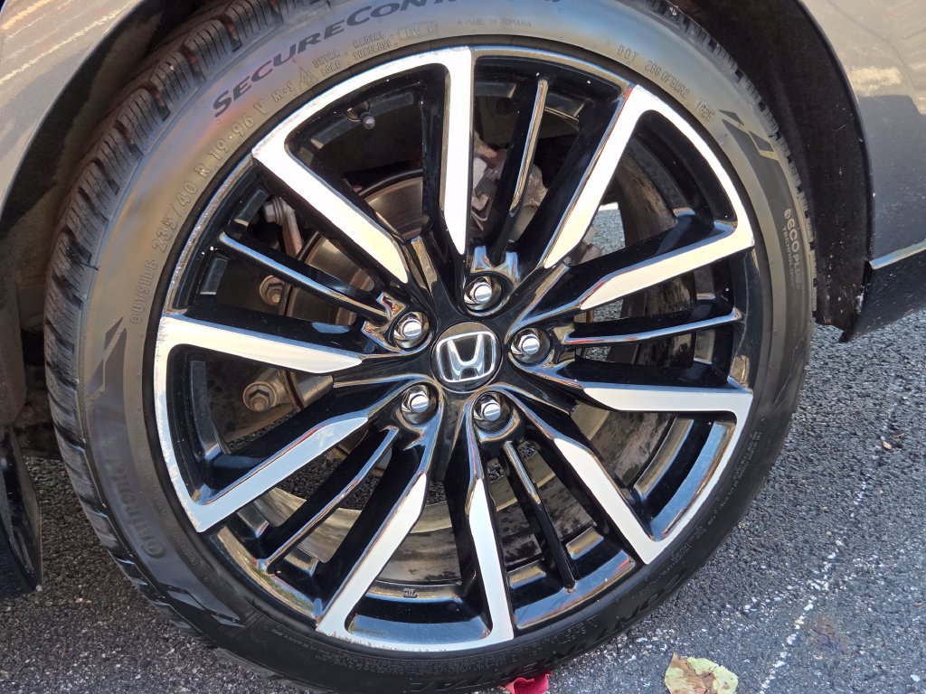 Used 2024 Honda Accord Touring image 20
