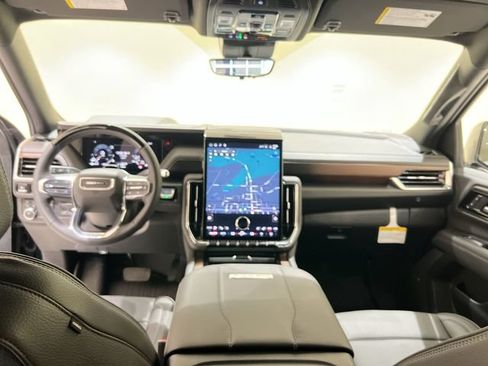 New 2026 GMC Yukon Denali w/ Advanced Technology Package AWD/4WD image 19