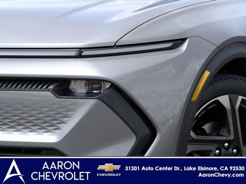 New 2026 Chevrolet Equinox EV LT image 10