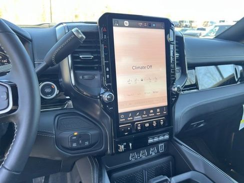 New 2026 RAM 2500 Limited image 25