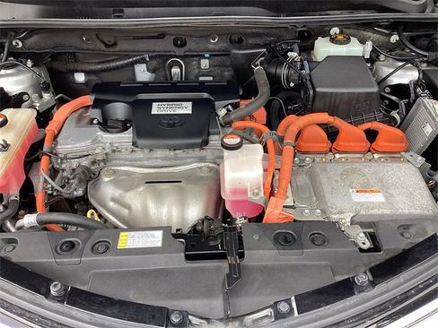 Used 2016 Toyota RAV4 XLE image 28