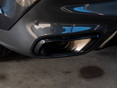 Used 2023 BMW X6 xDrive40i w/ M Sport Package image 28