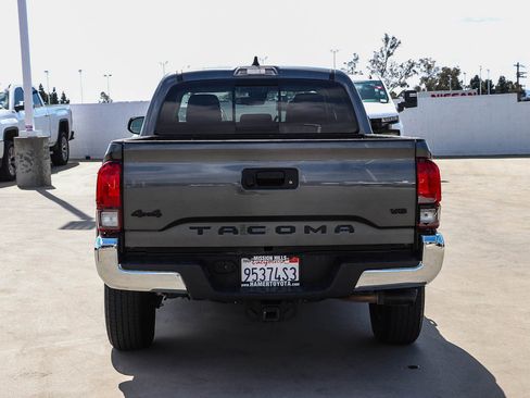 Used 2023 Toyota Tacoma SR5 w/ Black Out Package (TMS) image 6
