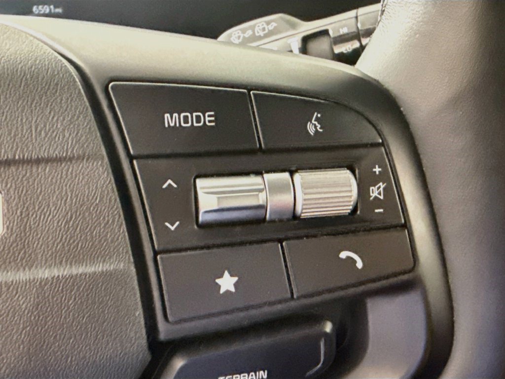 Used 2026 Kia Sportage LX AWD/4WD image 14