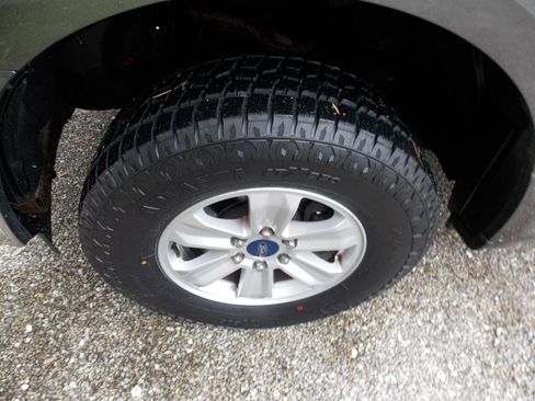 Used 2017 Ford F150 XLT AWD/4WD image 19