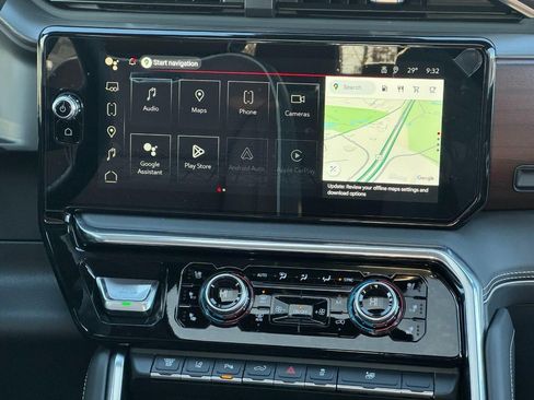 New 2026 GMC Sierra 3500 Denali Ultimate w/ LPO, Black Badging Package image 13